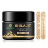 Resina shilajit premium en un frasco oscuro brillante